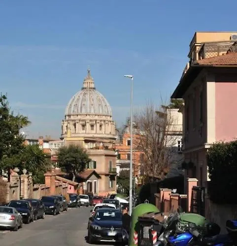 Vatican Garden Ferienhaus *